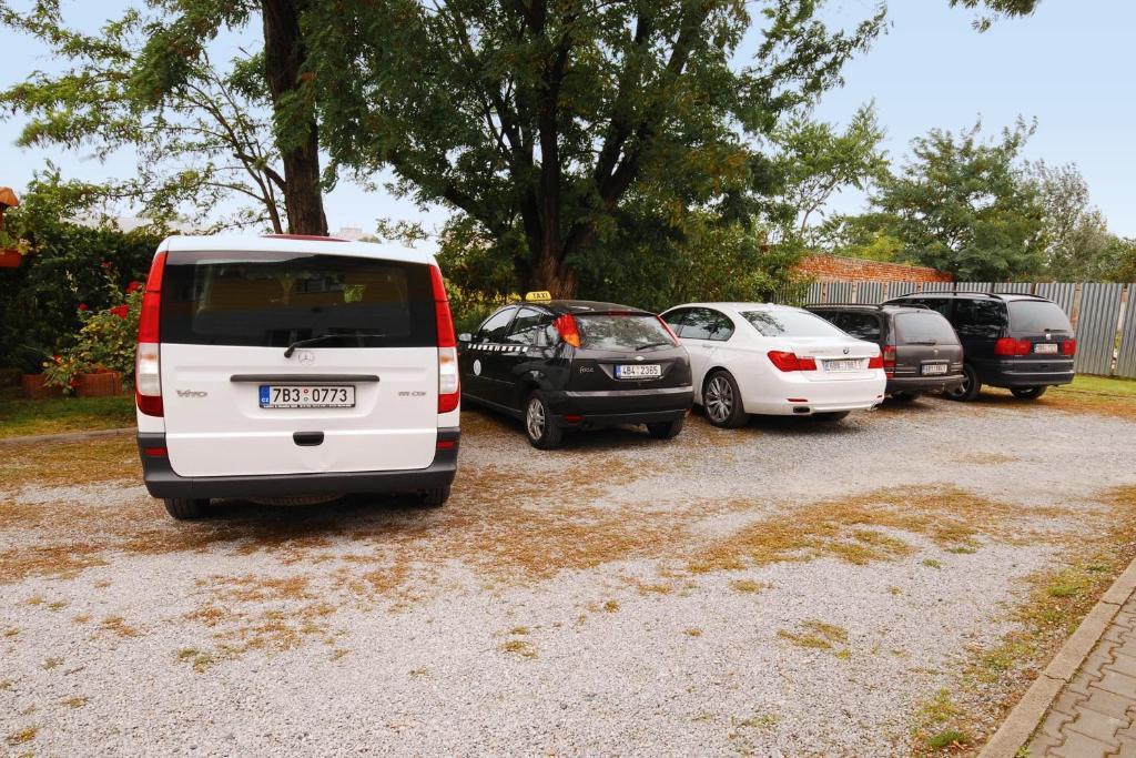 Expres Atack Penzion Brno Exterior photo